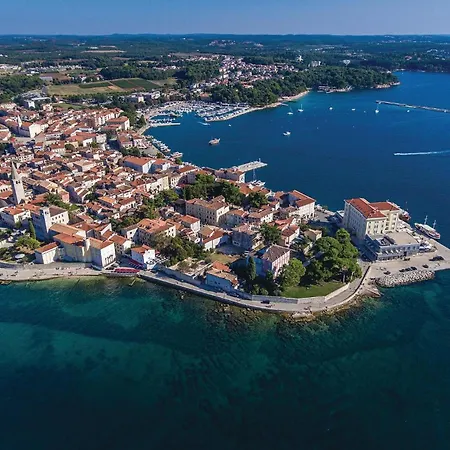 Stunning In Novigrad With Kitchen