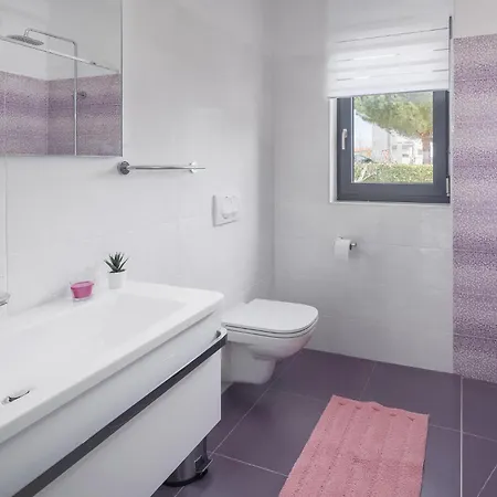 Hébergement de vacances Pet Friendly In Novigrad Novigrad Istria