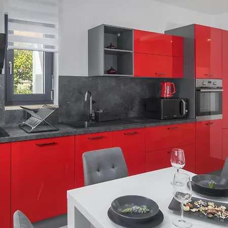 Stunning In Novigrad With Kitchen Сasa de vacaciones *
